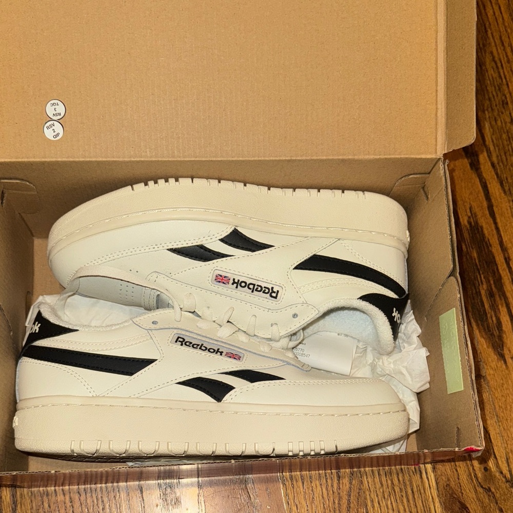 Reebok White and Black Leather Sneakers
